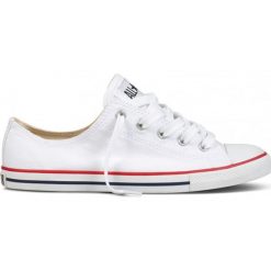 BUTY CHUCK TAYLOR DAINTY. Białe trampki i tenisówki damskie Converse, bez wzorów, z tkaniny, bez zapięcia. Za 289,99 zł.