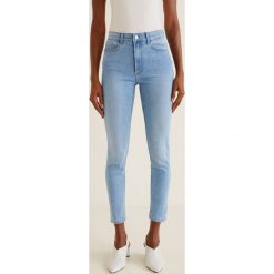 Mango - Jeansy Noa. Niebieskie jeansy damskie z wysokim stanem marki Mango, z elastanu. Za 119,90 zł.