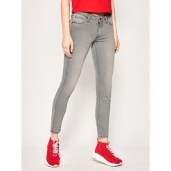 Jeansy Skinny Fit Lee Scarlett L526YGOS. Szare jeansy damskie Lee, l. W wyprzedaży za 239,00 zł.