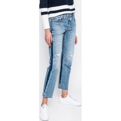 Levi's - Jeansy 501. Czerwone spodnie damskie z wysokim stanem marki Levi's®. Za 399,90 zł.