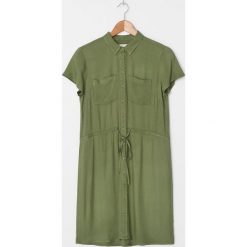 Sukienka z wiskozy LENZING™ ECOVERO™ - Khaki. Brązowe sukienki damskie House, s, bez wzorów, z wiskozy, bez kołnierzyka, bez rękawów. W wyprzedaży za 59,99 zł.