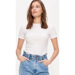 Koszulka basic z bawełny organicznej - Biały. Białe koszulki damskie House, s, bez wzorów, z bawełny, bez kołnierzyka, bez rękawów. Za 25,99 zł.