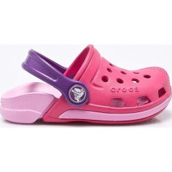 Crocs - Sandały dziecięce. Różowe sandały dziewczęce Crocs, z gumy, bez zapięcia. Za 129,90 zł.
