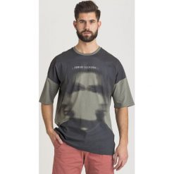 T-SHIRT Armani Exchange. Zielone t-shirty męskie Armani Exchange, s, z nadrukiem, z bawełny, z okrągłym kołnierzem. Za 160,30 zł.