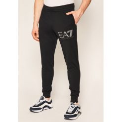 Spodnie dresowe EA7 Emporio Armani 3HPP94 PJ7BZ 1578. Niebieskie jeansy męskie EA7 Emporio Armani, xxl, bez wzorów. W wyprzedaży za 259,00 zł.