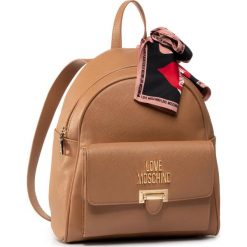 Plecak LOVE MOSCHINO - JC4243PP0AKG0201 Cammello. Pomarańczowe plecaki damskie Love Moschino, bez wzorów, ze skóry ekologicznej, eleganckie. Za 939,00 zł.