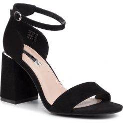 Sandały DEEZEE - LS5142-01B Black. Czarne klapki damskie DeeZee, bez wzorów, ze skóry ekologicznej, bez obcasa, na obcasie. Za 99,99 zł.