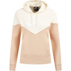 Bluza NIKE Heritage Fleece Hoodie AR2509. Różowe bluzy damskie Nike, m, bez wzorów, z bawełny, bez rękawów, bez kaptura. Za 209,00 zł.