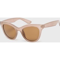 Pieces - Okulary. Zielone okulary przeciwsłoneczne damskie Pieces. W wyprzedaży za 29,90 zł.