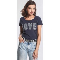 Granatowy T-shirt Puzzling. Niebieskie bluzki damskie koronkowe marki other, s. Za 39,99 zł.