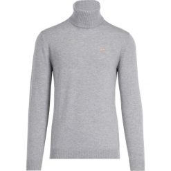 Golf Guess Wisconsin M94R54 Z2HK0. Szare swetry męskie Guess, m, z aplikacjami, z wiskozy, z golfem, bez kaptura. W wyprzedaży za 189,00 zł.