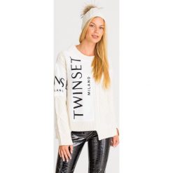 SWETER TWINSET. Białe swetry damskie Twinset, xs, z nadrukiem, z bawełny, bez rękawów, bez kaptura. Za 519,50 zł.
