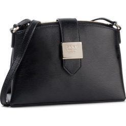 Torebka DKNY - Lyla Cbody R94E3F69 Blk/Gold BGD. Czarne listonoszki damskie DKNY, bez wzorów, ze skóry, na ramię, bez dodatków. W wyprzedaży za 749,00 zł.