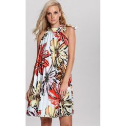 Jasnoniebieska Sukienka Unreasonable. Niebieskie sukienki damskie Renee, s, w paski, z tkaniny, midi, oversize. Za 99,99 zł.