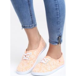 Pomarańczowe Tenisówki Rock Me Out. Pomarańczowe trampki i tenisówki damskie Born2be, w kwiaty, na sznurówki. Za 29,99 zł.