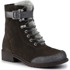 Botki EMU AUSTRALIA - Waldron W12049 Dark Olive. Zielone botki damskie EMU Australia, z wełny, bez obcasa, bez zapięcia. W wyprzedaży za 479,00 zł.