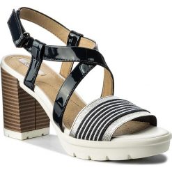 Sandały GEOX - D Gintare B D827VB C4211 Navy/White. Szare klapki damskie Geox, bez wzorów, ze skóry ekologicznej, bez obcasa, na obcasie. W wyprzedaży za 299,00 zł.