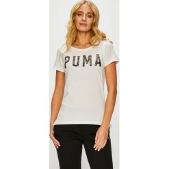 Puma - Top. Białe bluzki damskie Puma, s, z nadrukiem, z bawełny, z okrągłym kołnierzem. W wyprzedaży za 59,90 zł.