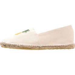 Oas Espadryle green. Białe espadryle męskie marki Oas, z materiału. Za 149,00 zł.
