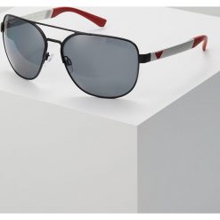 Emporio Armani Okulary przeciwsłoneczne black. Czarne okulary przeciwsłoneczne męskie Emporio Armani. Za 739,00 zł.