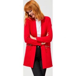 Bluza typu narzutka. Czerwone bluzy damskie Moodo, l, bez wzorów, z bawełny, z długim rękawem, długie, bez kaptura. Za 49,99 zł.