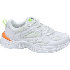 Sneakersy męskie Vty białe. Białe sneakersy męskie Vty, na sznurówki. Za 119,90 zł.