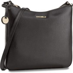 Torebka COCCINELLE - BF5 Clementine E1 BF5 15 04 01 Noir 001. Czarne listonoszki damskie marki Coccinelle, ze skóry. W wyprzedaży za 569,00 zł.