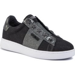 Sneakersy GUESS - Rush2 FL5RS2 FAL12 BLACK. Czarne półbuty damskie Guess, ze skóry ekologicznej. W wyprzedaży za 359,00 zł.