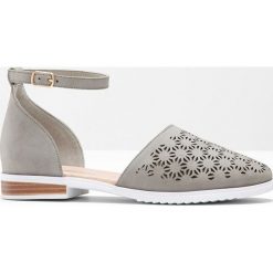 Wygodne baleriny z pianką youfoam bonprix jasnoszary. Szare baleriny damskie bonprix, bez wzorów, bez obcasa. Za 37,99 zł.