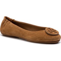 Baleriny TORY BURCH - Minnie Travel Ballet With Leather Logo 57247 Dark Tiramisu/Dark Tiramisu 210. Pomarańczowe baleriny damskie Tory Burch, bez wzorów, ze skóry, bez obcasa. W wyprzedaży za 639,00 zł.