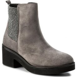 Botki BRONX - 46841-F BX 1074 Grey 8. Szare buty zimowe damskie marki Bronx, z materiału, na obcasie. W wyprzedaży za 229,00 zł.