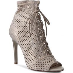Buty zimowe damskie: Szpilki CARINII – B3957 F76-000-000-B40