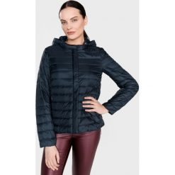 Geox Kurtka Niebieski. Niebieskie kurtki damskie Geox, na wiosnę, xs, bez wzorów, z materiału. Za 1033,95 zł.