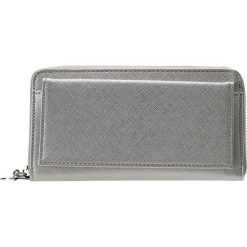 Portfele damskie: Sisley Portfel silver