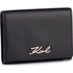 Duży Portfel Damski KARL LAGERFELD - 96KW3211 Black/Gold. Czarne portfele damskie KARL LAGERFELD, bez wzorów, ze skóry. W wyprzedaży za 279,00 zł.