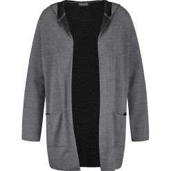Kardigan w kolorze szarym. Szare swetry damskie SAMOON, bez wzorów, z bawełny. W wyprzedaży za 302,95 zł.