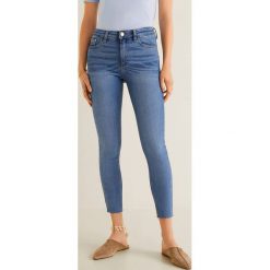 Mango - Jeansy Isa. Jeansy damskie Mango. Za 139,90 zł.