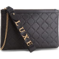Torebka GUESS - HWMALO L8474 BML. Czarne torebki klasyczne damskie Guess, z aplikacjami, ze skóry. Za 559,00 zł.