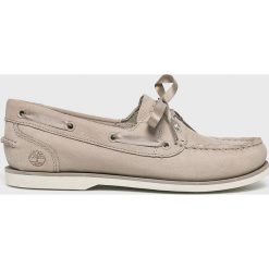 Timberland - Mokasyny Classic Boat. Mokasyny damskie Timberland, bez wzorów, ze skóry, bez obcasa, na obcasie, bez zapięcia. W wyprzedaży za 379,90 zł.