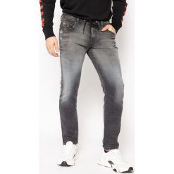 Jeansy Regular Fit Diesel Thommer 00S8MK 069KK. Szare jeansy męskie Diesel, s, bez wzorów. Za 1169,00 zł.