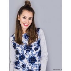 Bluza granatowe kwiaty. Szare bluzy damskie Pakamera, w kwiaty, z dzianiny, bez rękawów, bez kaptura. Za 119,00 zł.