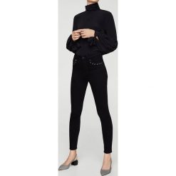 Mango - Jeansy Soho. Szare rurki damskie marki Mango, z elastanu, z podwyższonym stanem. W wyprzedaży za 99,90 zł.