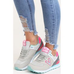 Buty sportowe damskie: Jasnoszare Buty Sportowe Gilerma