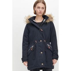 Ocieplana parka z kapturem -. Parki damskie Reserved, bez wzorów, z kapturem. Za 299,99 zł.