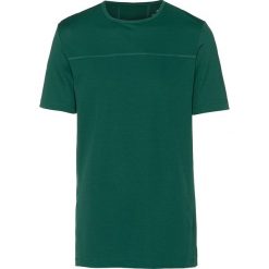 Koszulka funkcyjna w kolorze ciemnozielonym. Zielone koszulki męskie Odzież sportowa, xl, bez wzorów, z okrągłym kołnierzem, bez rękawów. W wyprzedaży za 89,95 zł.