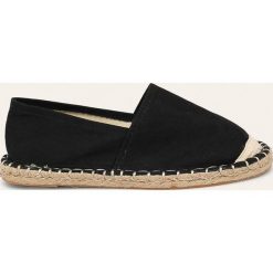 Answear - Espadryle. Czarne espadryle damskie ANSWEAR, bez wzorów, z gumy, bez obcasa, na obcasie. Za 99,90 zł.