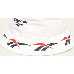 Reebok Classic - Kapelusz. Białe kapelusze męskie Reebok Classic, bez wzorów, z poliesteru. Za 99,90 zł.