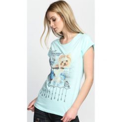 Bluzki damskie: Miętowy T-shirt Lay Me Down