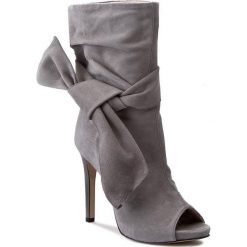 Botki SIMPLE - Gina DBH399-W83-RC00-8500-0 90. Szare botki damskie na obcasie marki Simple, ze skóry, eleganckie. W wyprzedaży za 399,00 zł.