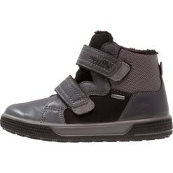 Superfit SWAGY Tenisówki i Trampki wysokie schwarz. Czarne trampki chłopięce Superfit, z materiału. W wyprzedaży za 215,40 zł.